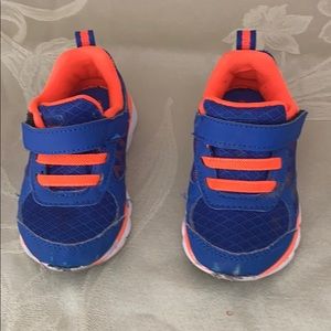 Toddler sneakers 6